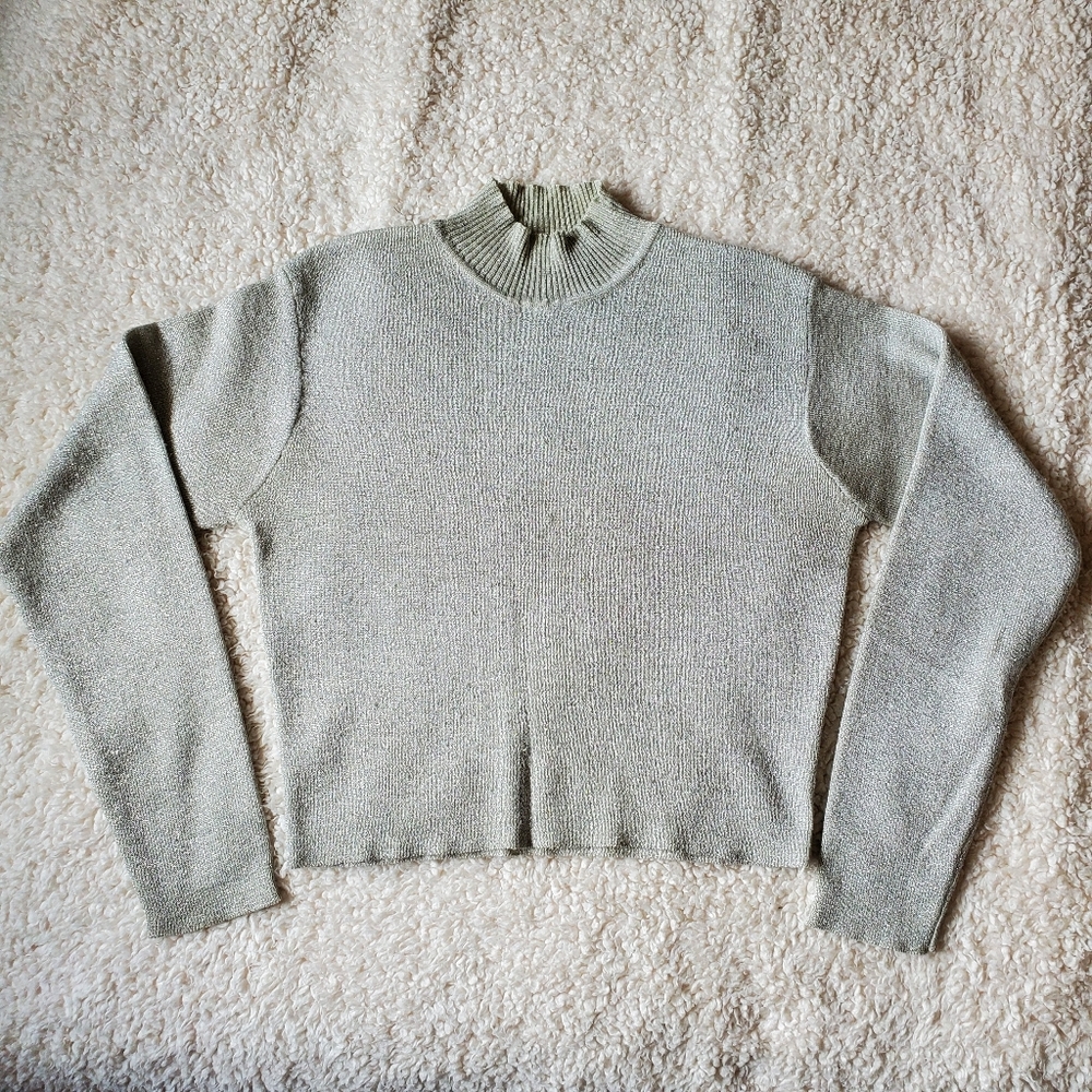 Vintage metallic silver cropped sweater mock neck Size small gray ribbed